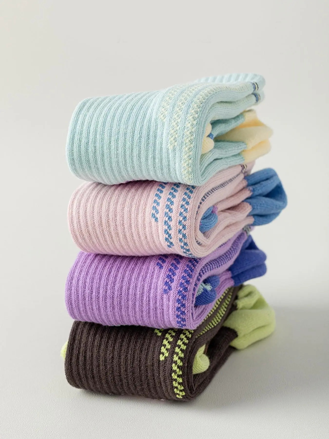 4 Paia di Calzini a Compressio - Sports Socks recensione e prezzo